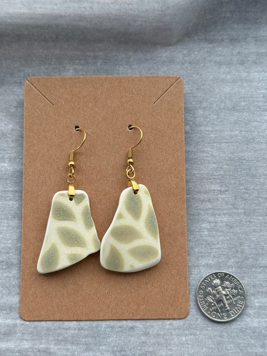 Relic Earrings - Green Leaf / Gold