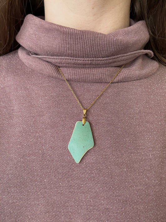 Relic Pendant - Green / Gold