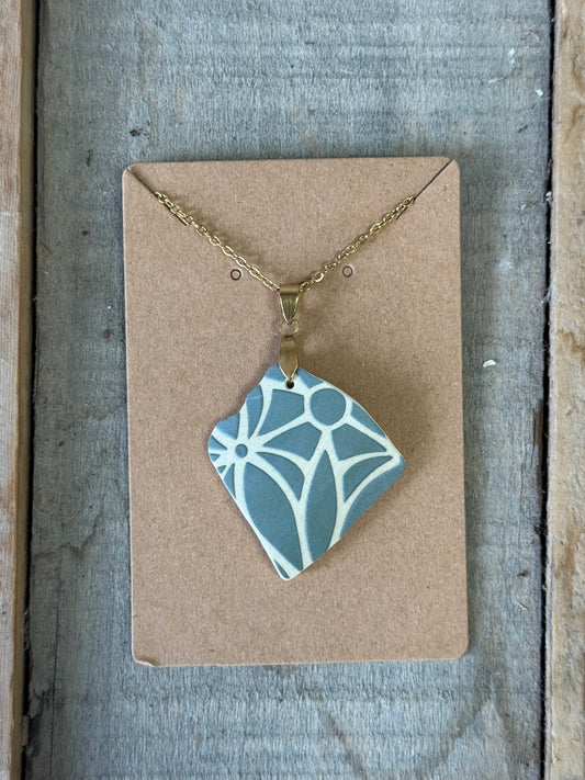 Relic Pendant Blue Grey Geo Floral / Gold